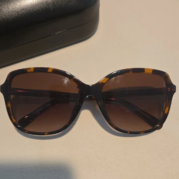 Coach Brown Tortoise Sunglasses - Picture 5 of 7